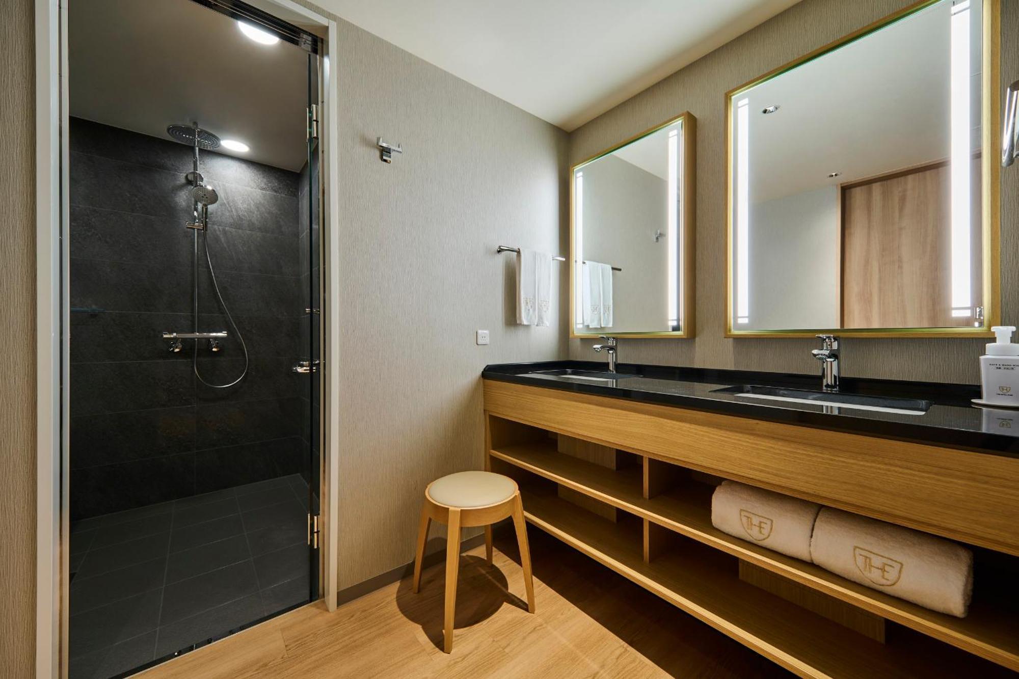 The Royal Park Hotel Kyoto Umekoji Exterior foto